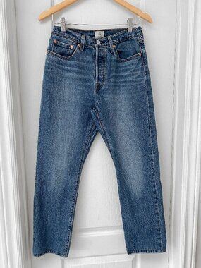 Levi's 501 Women’s Jeans W28 L30 High Rise Straight Leg Button Fly Blue Denim